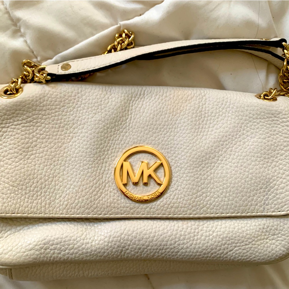 Michael Kors cream color medium crossbody gold chain handle, leather